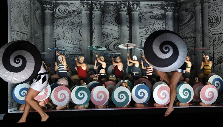 "Die schöne Helena" an der Komischen Oper