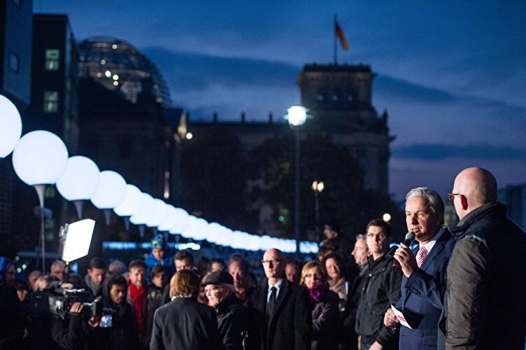 25 Jahre Mauerfall: Lichtgrenze