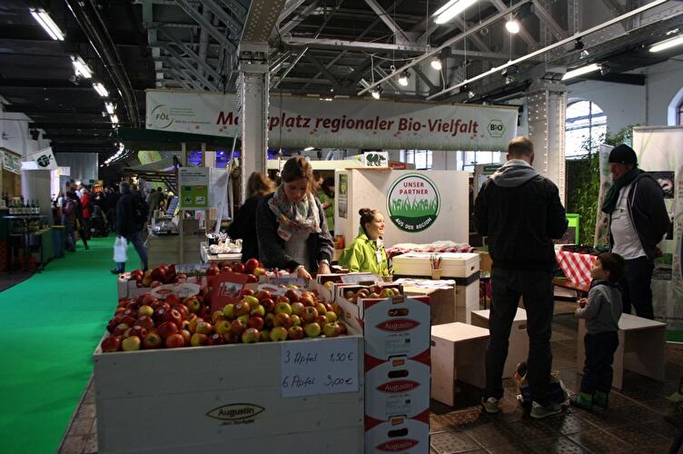 Heldenmarkt 2014