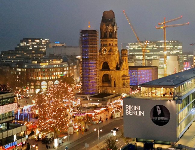 Weihnachtsmarkt an der Gedächtniskirche 2014