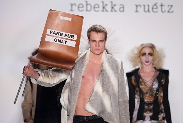 Rebekka Ruétz Berlin Fashion Week Januar 2015