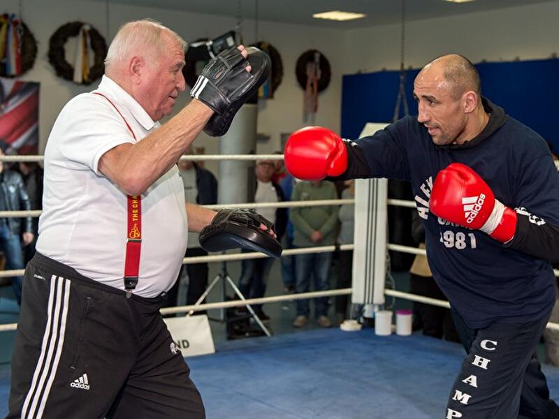 Arthur Abraham - Pressetraining zur WBO WM