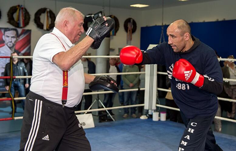 Arthur Abraham - Pressetraining zur WBO WM