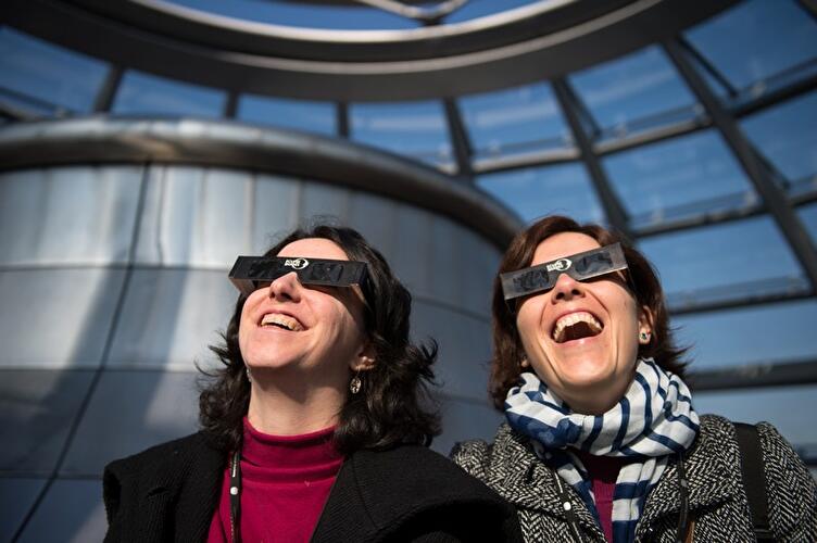 Partielle Sonnenfinsternis 2015