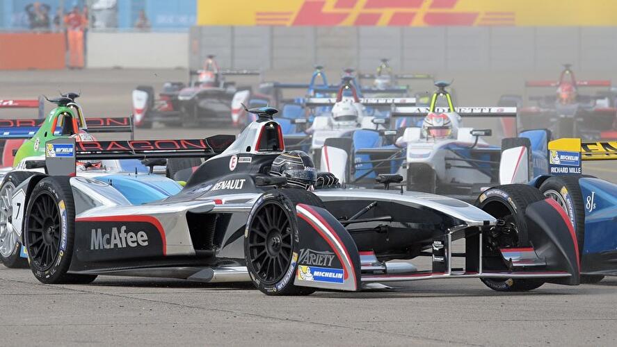 Formel E Rennen auf dem Tempelhofer Feld