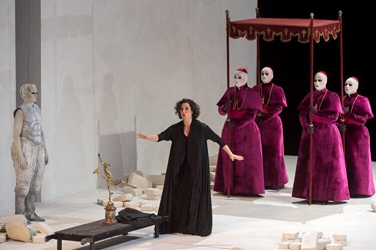 Ariadne auf Naxos