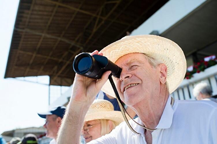 Hoppegarten: Großer Preis von Berlin