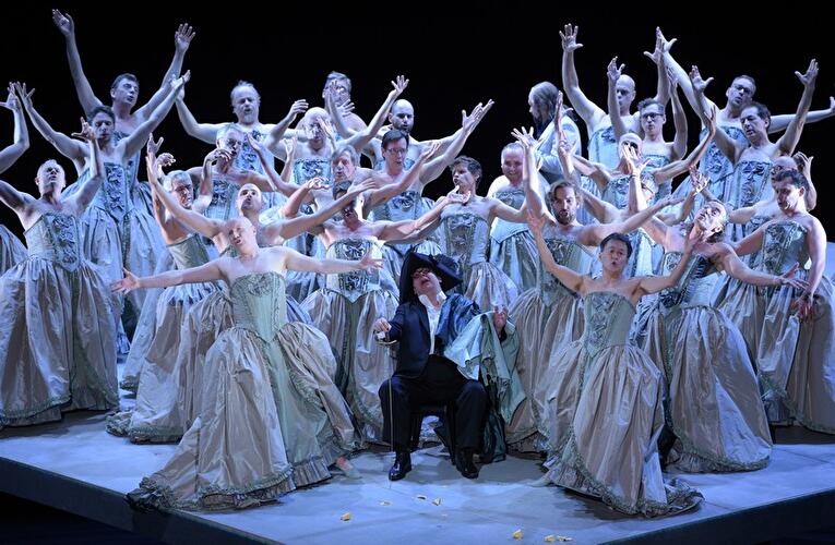 Les Contes d'Hoffmann