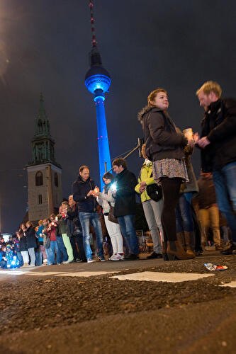 Lichterkette für Flüchtlinge