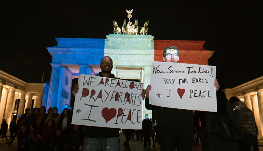 Berlin trauert mit Paris