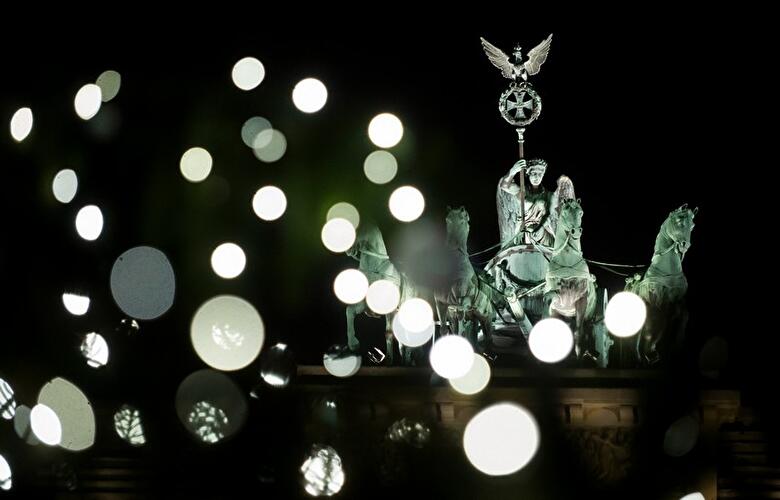 Weihnachtsbaum am Brandenburger Tor