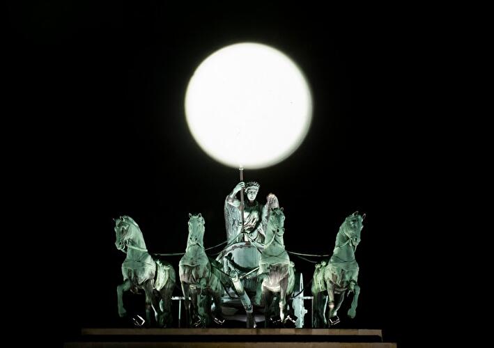 Weihnachtsbaum am Brandenburger Tor