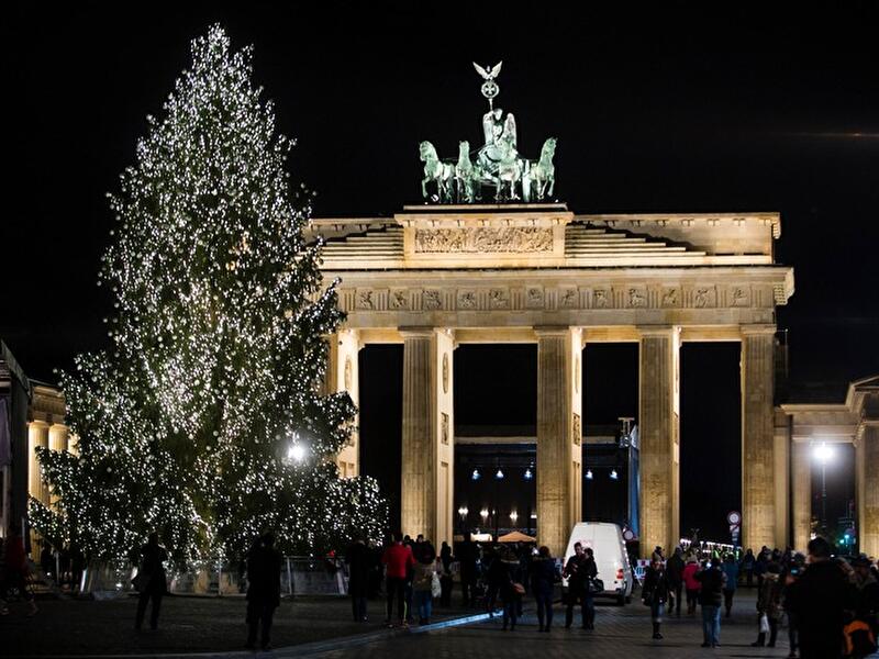 Weihnachtsbaum am Brandenburger Tor