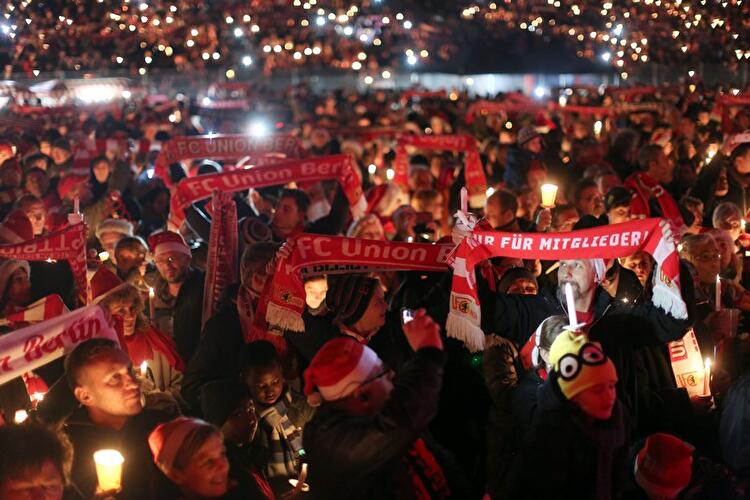 Weihnachtssingen beim 1. FC Union Berlin