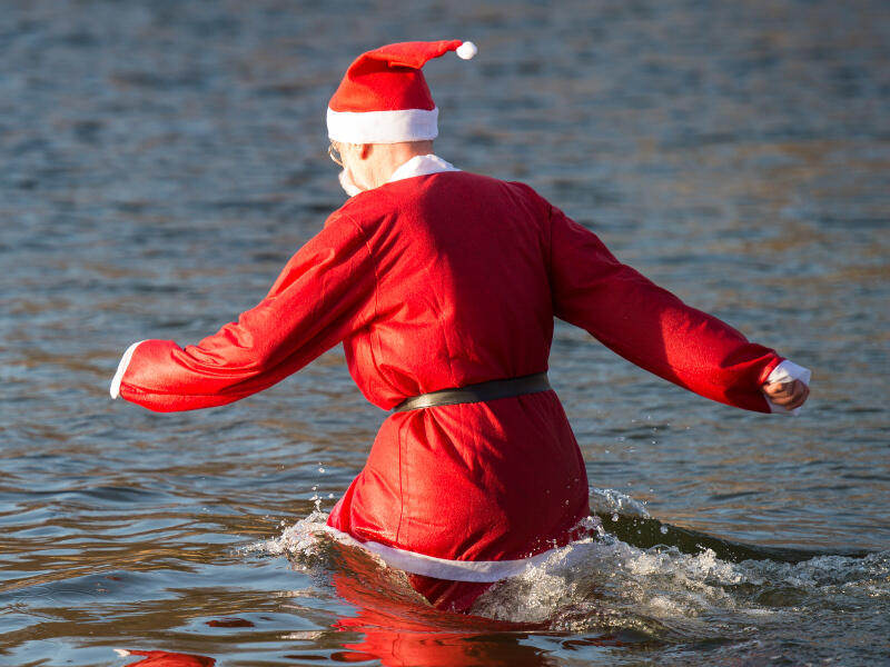 Weihnachtsbaden im Orankesee