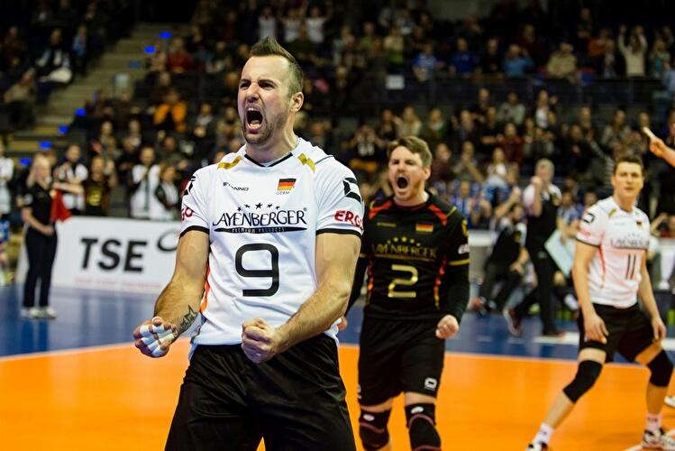 Volleyball: Deutschland gewinnt gegen Serbien