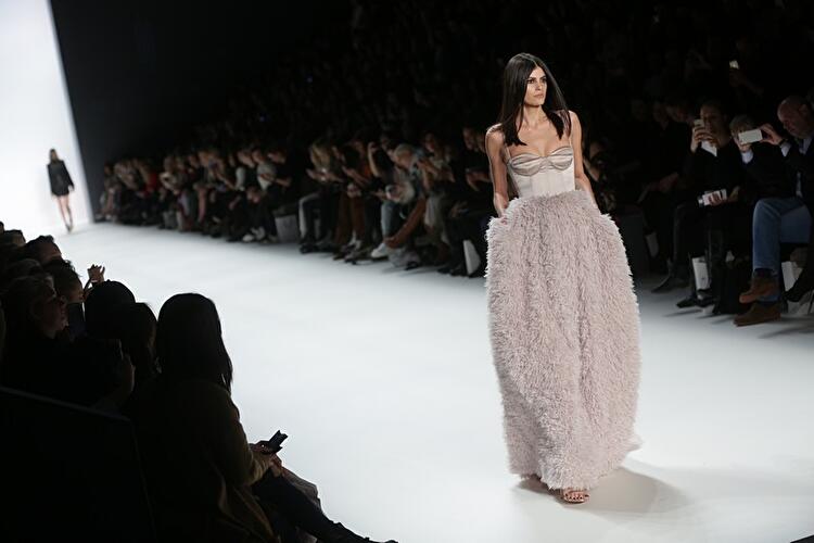 Herbst/Winter 2016/2017 Kollektion von Dimitri