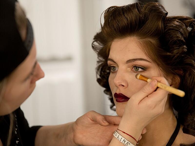 Fasion Week Backstage