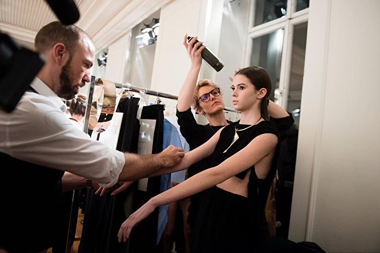 Fasion Week Backstage