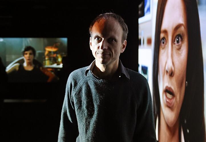 Julian Rosefeldt. Manifesto