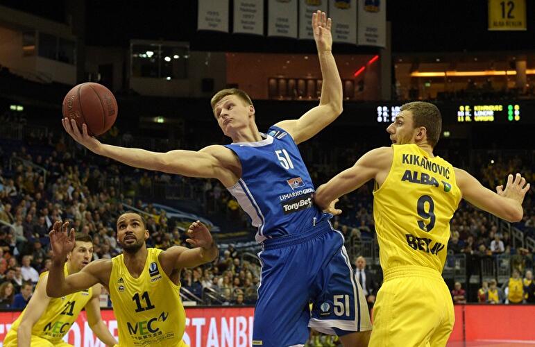 Alba gewinnt gegen Klaipeda