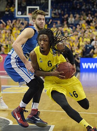 Alba gewinnt gegen Klaipeda