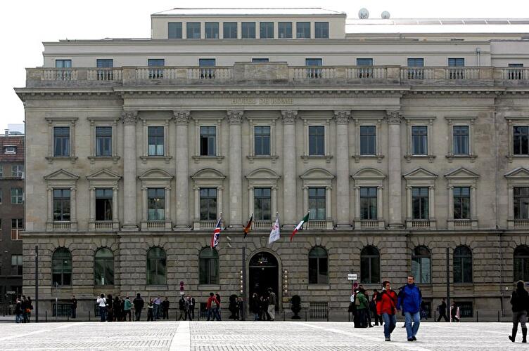 Platz 9: Hotel de Rome