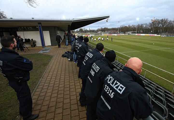 Fußball-Nationalmannschaft trainiert in Berlin