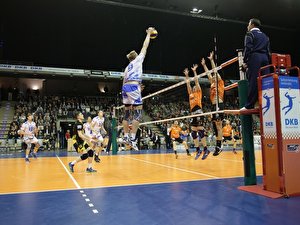 Berlin Volleys - ZSK Gazprom-Ugra Surgut