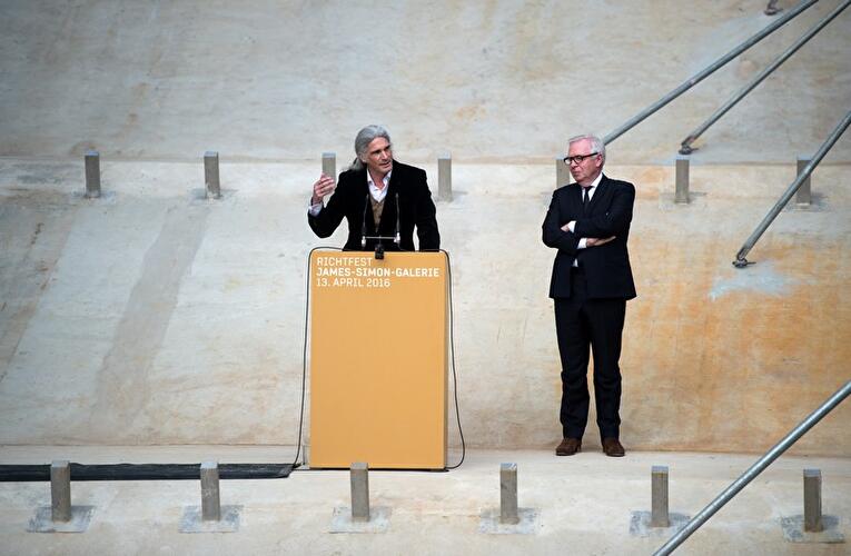 Richtfest: Empfangsgebäude der Museumsinsel