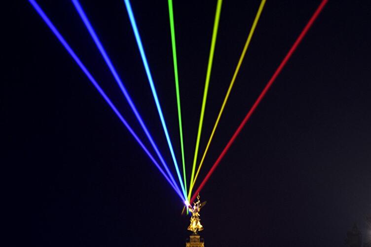 Global Rainbow - Der Frieden wird siegen