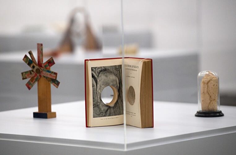 Carl Andre: Sculpture as Place