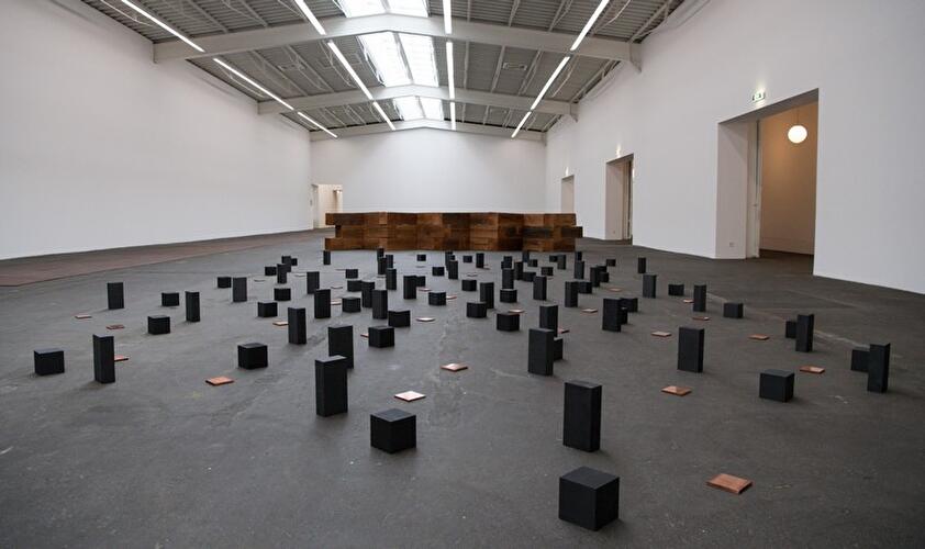 Carl Andre: Sculpture as Place
