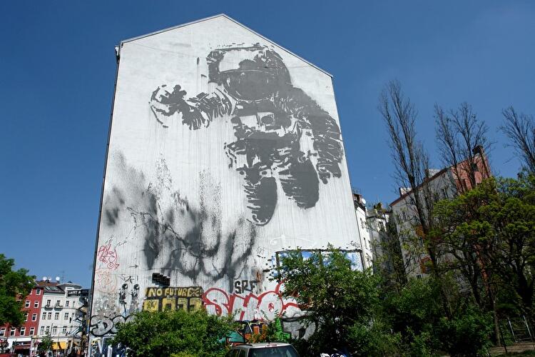 Victor Ash: Astronaut/Cosmonaut