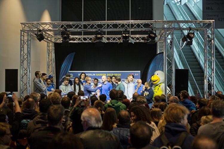 Alba feiert Saisonabschluss