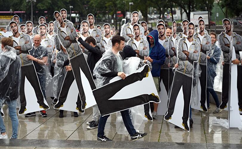 Papp-Klitschkos am Alexanderplatz