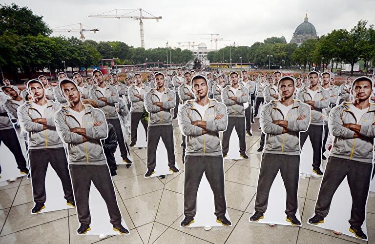 Papp-Klitschkos am Alexanderplatz