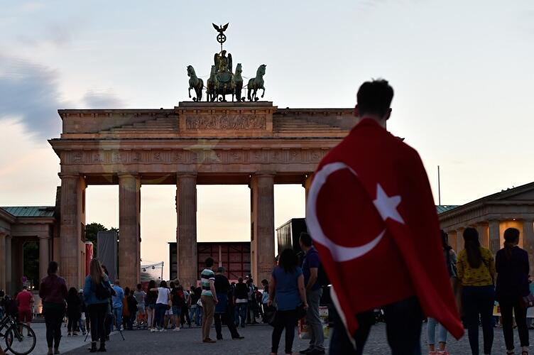 Berlin trauert mit Istanbul