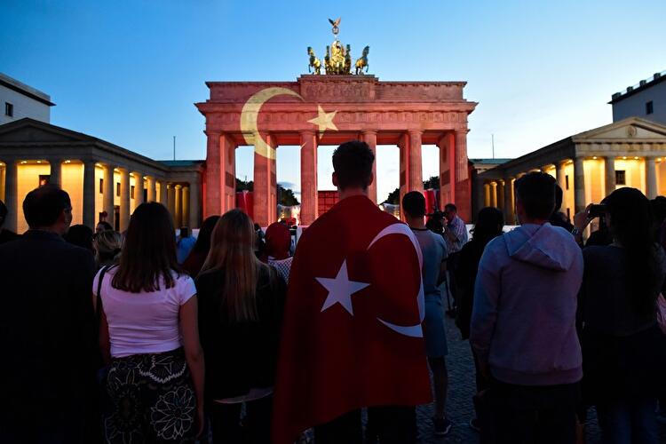 Berlin trauert mit Istanbul