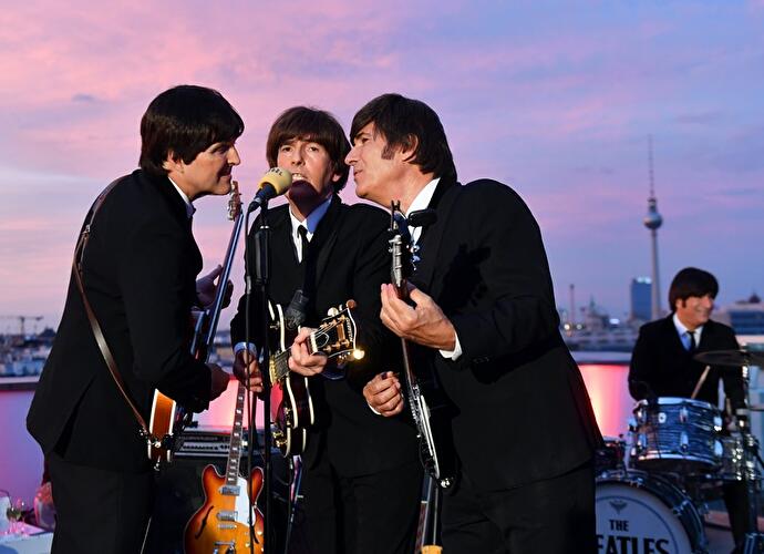 Beatles-Musical "All You Need Is Love"