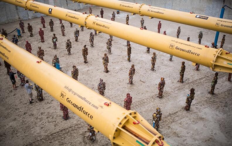 Installation "Trash People"
