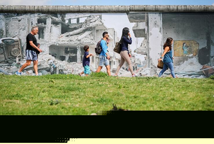 War on Wall