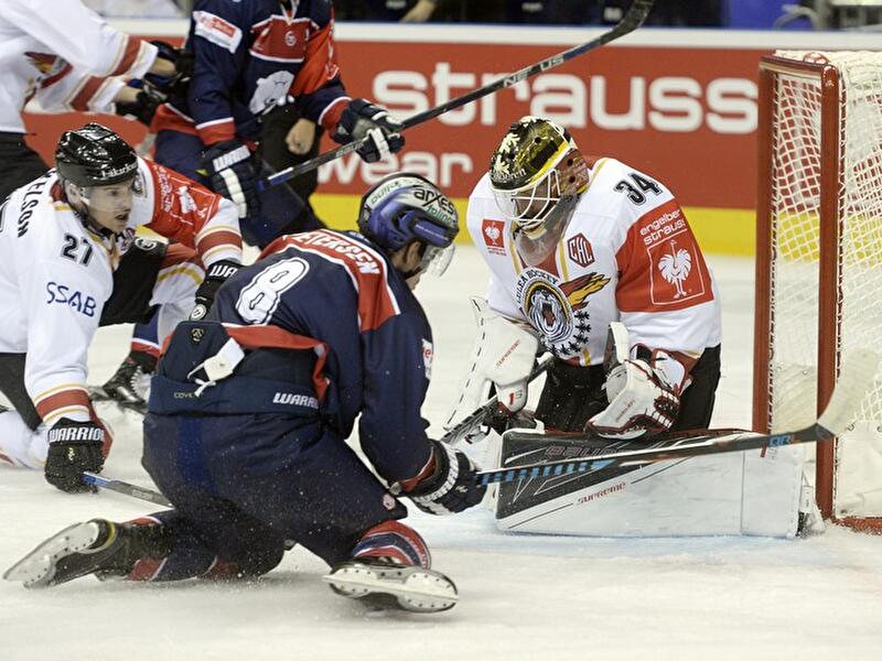 Eisbären Berlin - Lulea Hockey HF