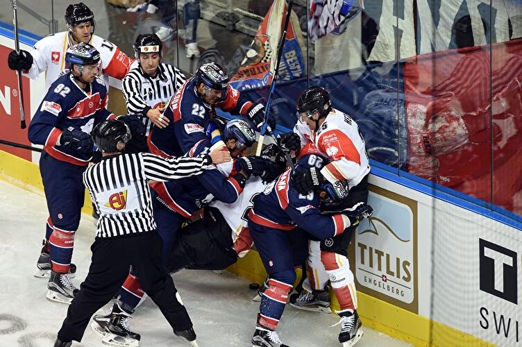 Eisbären Berlin - Lulea Hockey HF