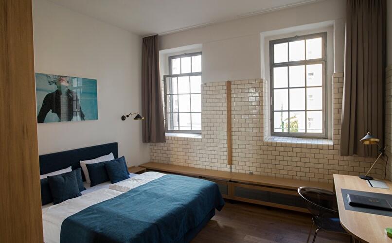 Municipal Swimming Pool Oderberger Straße