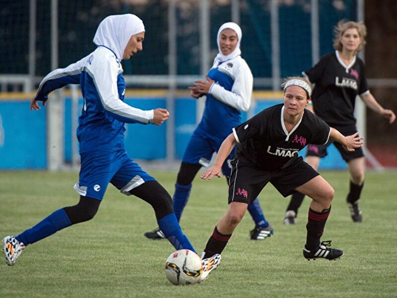 Discover Football