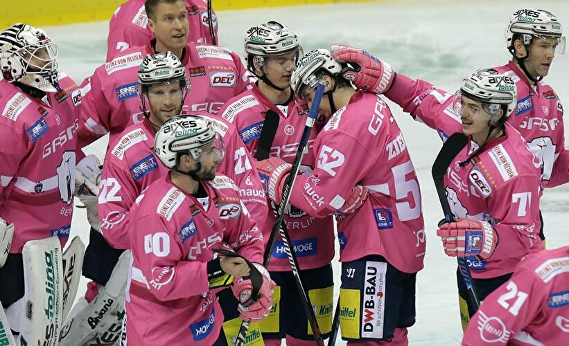 Eisbären Berlin - Schwenninger Wild Wings