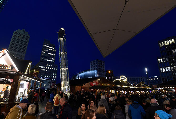 Winterwelt am Potsdamer Platz 2016