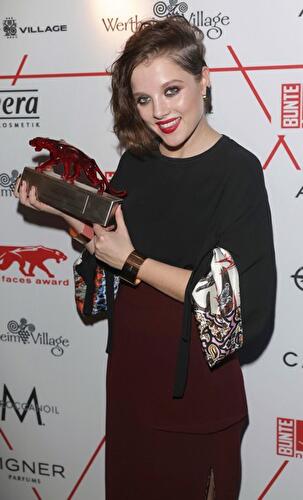 New Faces Award Style