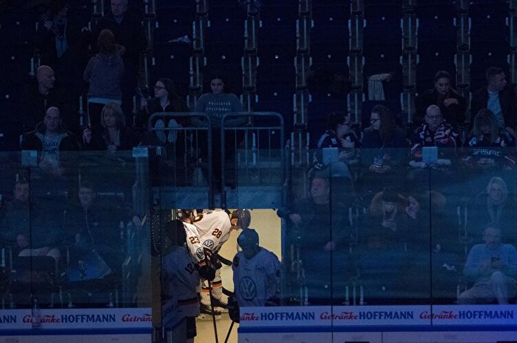 Eisbären Berlin - Grizzlys Wolfsburg
